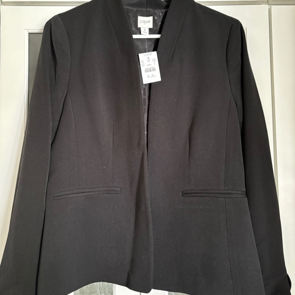 NEW WITH TAGS JCREW black collarless blazer
